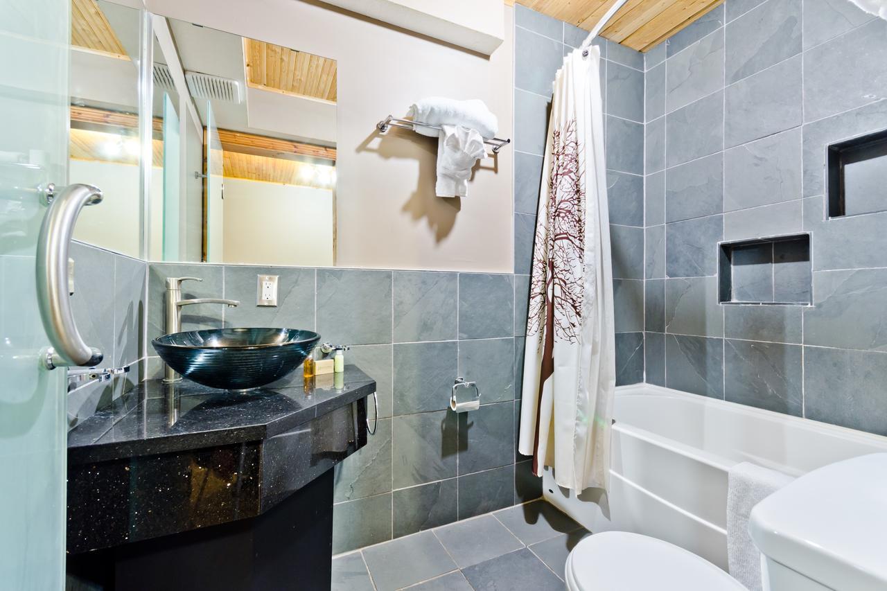 Ferienwohnung M Lofts YYC Exterior foto